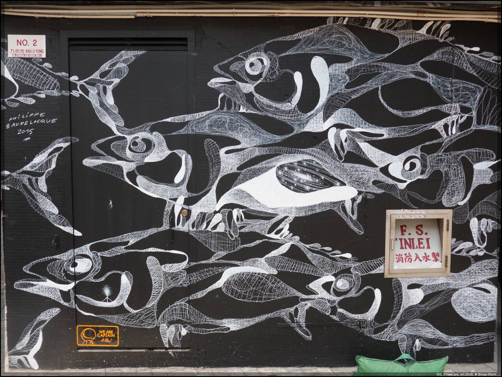 Street art de Philippe Baudelocque à Hong Kong