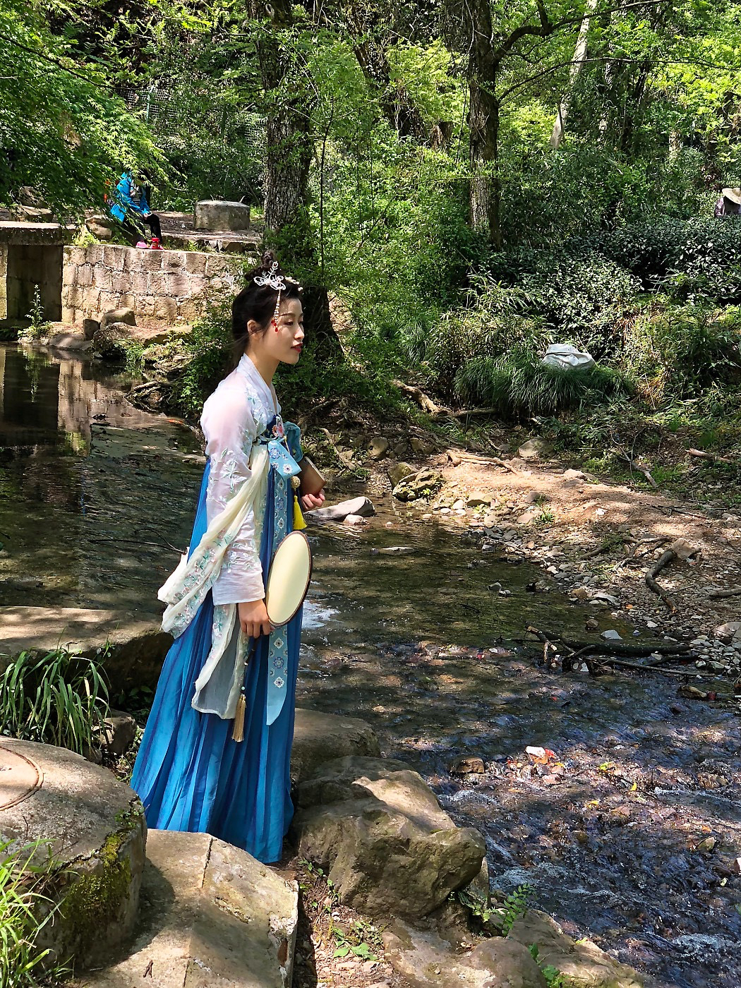 Tea field walk, and photo shooting for « Qing Ming Jie »